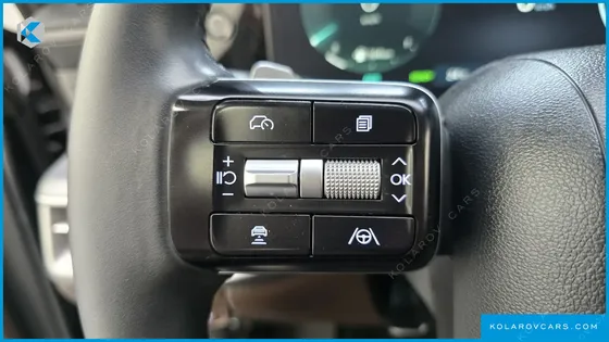 HYUNDAI GRANDEUR PREMIUM