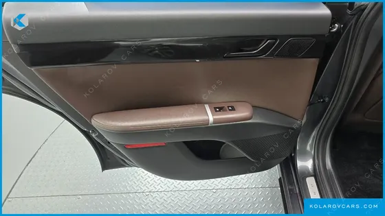 HYUNDAI GRANDEUR PREMIUM