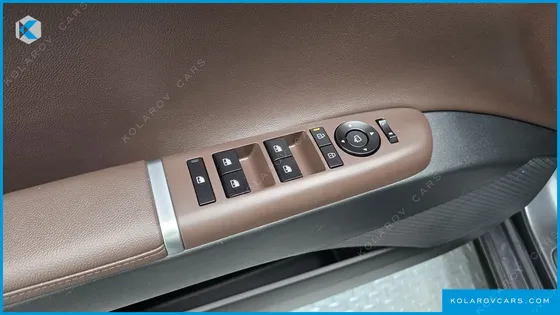 HYUNDAI GRANDEUR PREMIUM