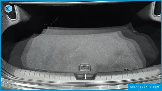 HYUNDAI GRANDEUR PREMIUM