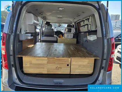 HYUNDAI STAREX CAMPING CAR