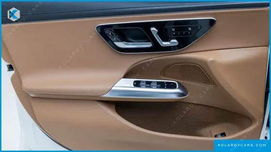 MERCEDES E-CLASS E220D 4MATIC EXCLUSIVE
