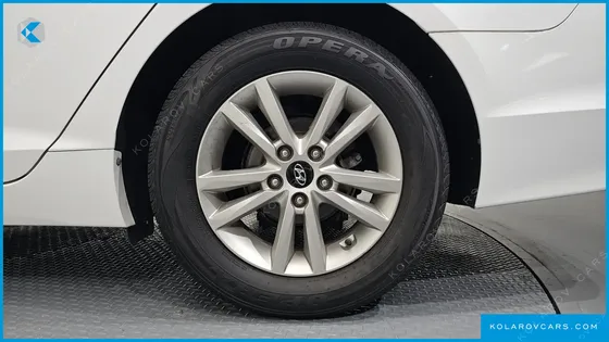 HYUNDAI SONATA 2.0 STYLE