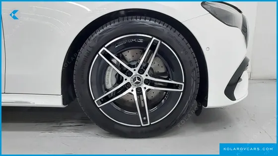 MERCEDES E-CLASS E200 AMG LINE