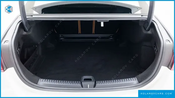 MERCEDES E-CLASS E200 AVANTGARDE