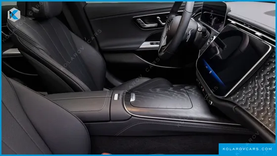 MERCEDES E-CLASS E220D 4MATIC EXCLUSIVE