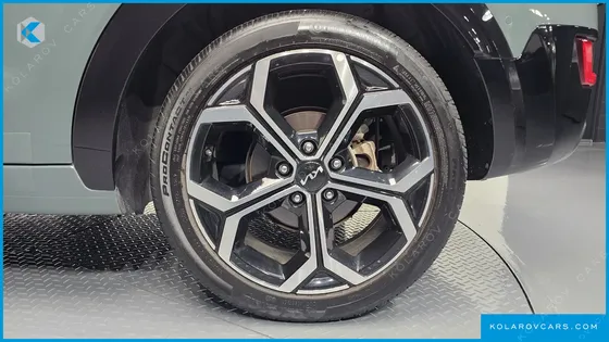 KIA NIRO SIGNATURE