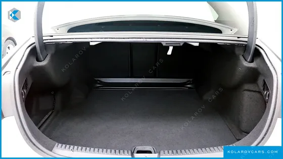 MERCEDES E-CLASS E200 AVANTGARDE