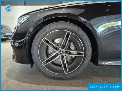 MERCEDES E-CLASS E200 AMG LINE