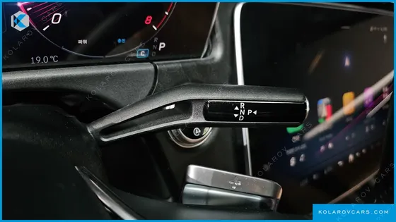 MERCEDES E-CLASS E200 AVANTGARDE