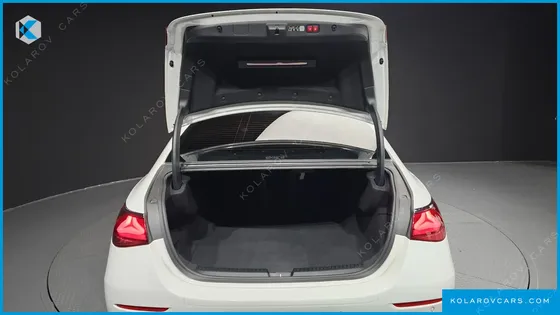 MERCEDES E-CLASS E200 AVANTGARDE