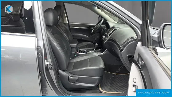 HYUNDAI VERACRUZ DIESEL 2WD 300X