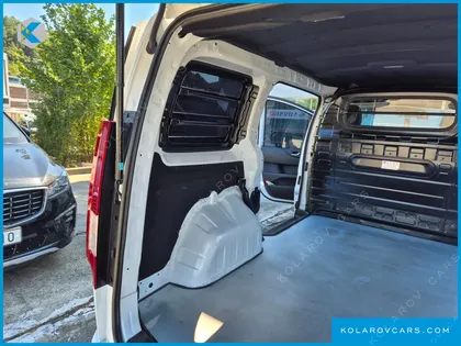 HYUNDAI STARIA HEV 1.6T CARGO 2-SEATER