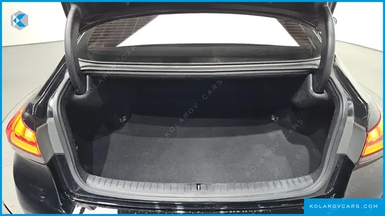 HYUNDAI GENESIS G330 PREMIUM AWD