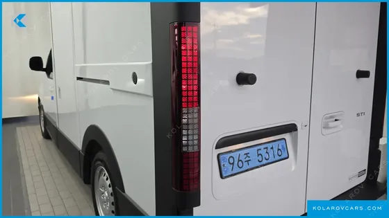 HYUNDAI ST1 CARGO FREEZER CONTAINER