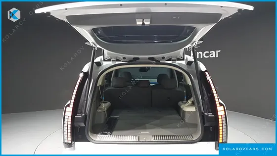 HYUNDAI IONIQ 9 CRUISE TYPE 2WD