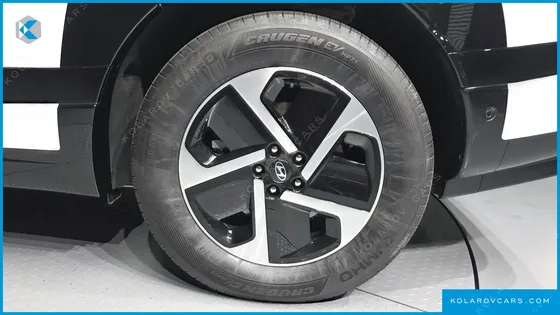 HYUNDAI IONIQ 9 CRUISE TYPE 2WD