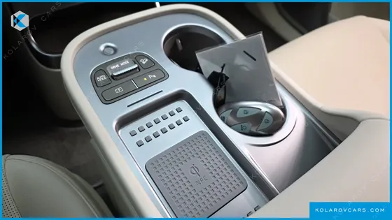 HYUNDAI IONIQ 9 CRUISE TYPE 2WD