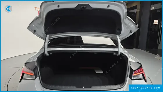 HYUNDAI ELANTRA (AVANTE) INSPIRATION N LINE