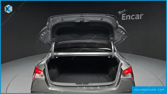 HYUNDAI ELANTRA (AVANTE) MODERN