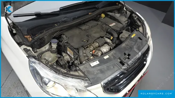 PEUGEOT 2008 1.6 E-HDI FELINE L