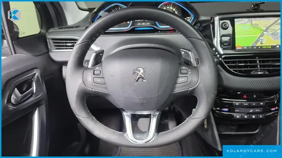 PEUGEOT 2008 1.6 E-HDI FELINE