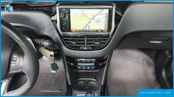 PEUGEOT 2008 1.6 E-HDI FELINE