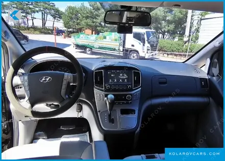 HYUNDAI STAREX 12-SEATER LPI