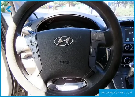 HYUNDAI STAREX 12-SEATER LPI