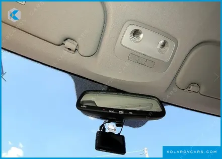 HYUNDAI STAREX 12-SEATER LPI
