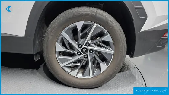 HYUNDAI TUCSON DIESEL 2.0 2WD