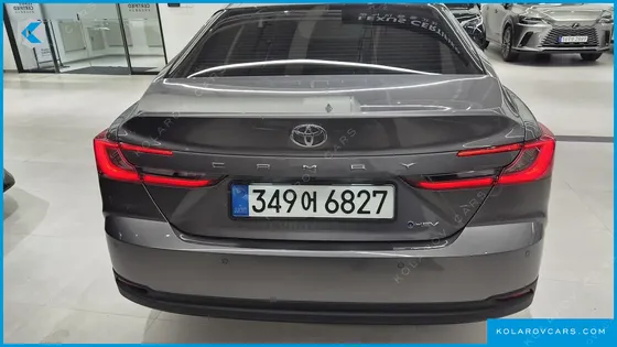 TOYOTA CAMRY 2.5 XLE HYBRID