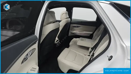 GENESIS GV70 E-AWD