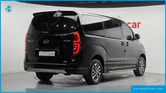 HYUNDAI STAREX 4WD LIMOUSINE