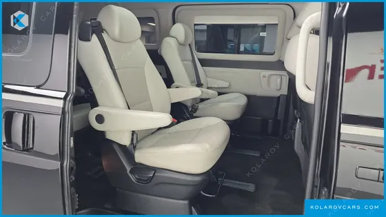 HYUNDAI STAREX 4WD LIMOUSINE