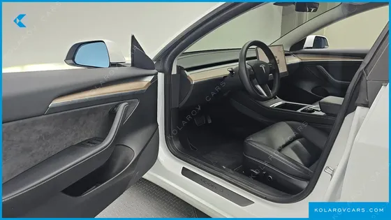 TESLA MODEL 3 LONG RANGE AWD
