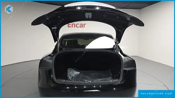 TESLA MODEL 3 RWD