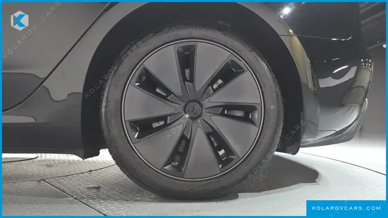 TESLA MODEL 3 RWD