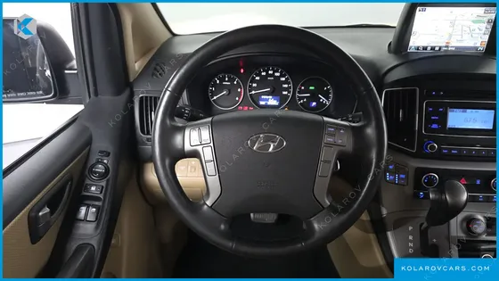 HYUNDAI STAREX 4WD CAMPING CAR