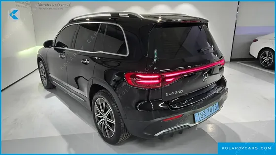 MERCEDES EQB EQB300 4MATIC AMG LINE