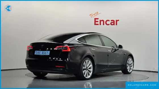 TESLA MODEL 3 STANDARD RANGE PLUE RWD