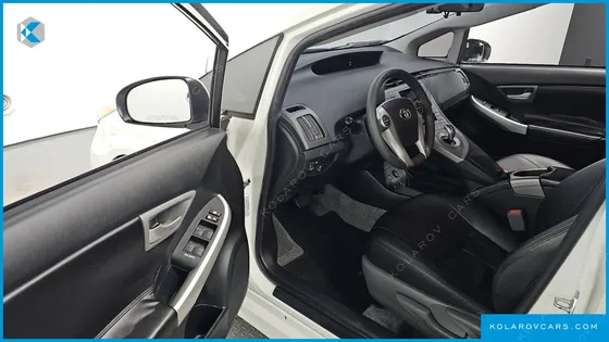 TOYOTA PRIUS 1.8 E