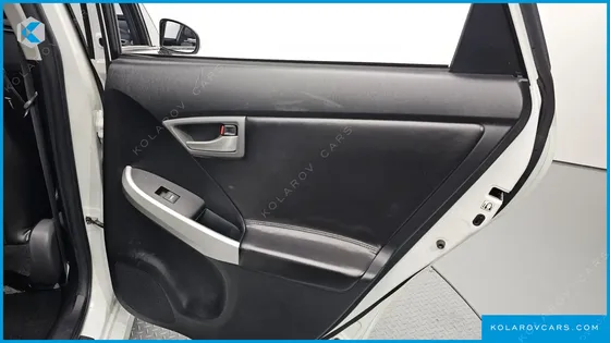 TOYOTA PRIUS 1.8 E