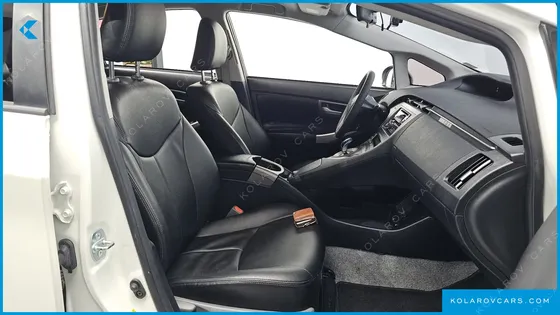 TOYOTA PRIUS 1.8 E