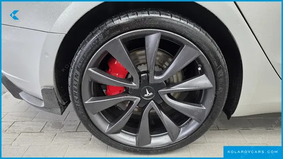 TESLA MODEL 3 PERFORMANCE AWD