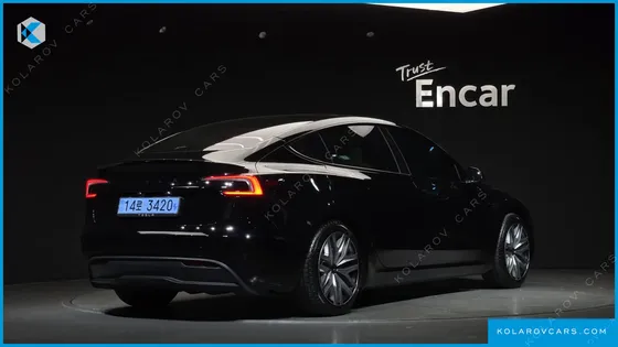 TESLA MODEL 3 RWD