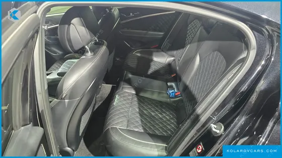 GENESIS G70 3.3T SPORT AWD