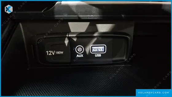 GENESIS G70 2.0T AWD