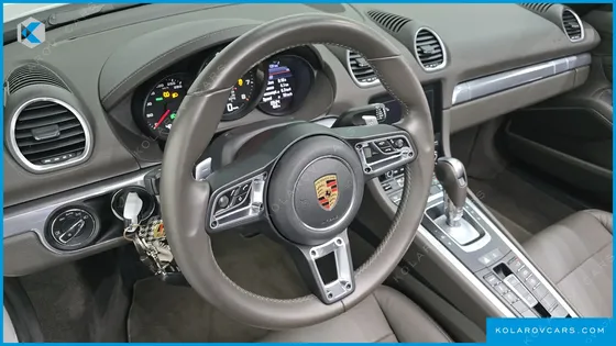 PORSCHE 718 2.0