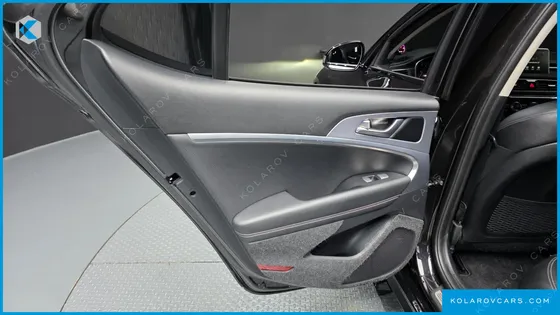 GENESIS G70 2.0T AWD